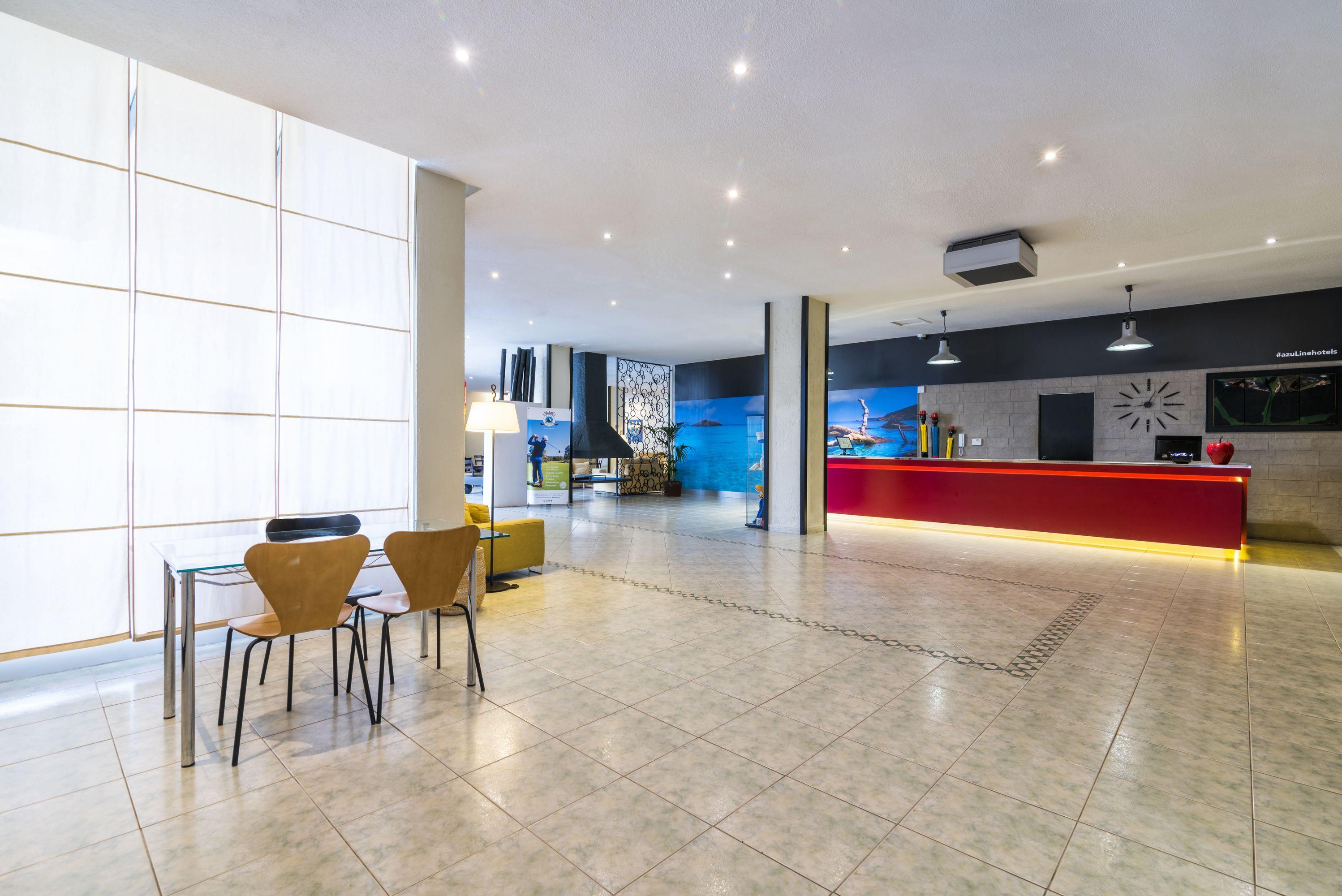 Azuline Hotel Pacific Sant Antoni de Portmany Екстериор снимка