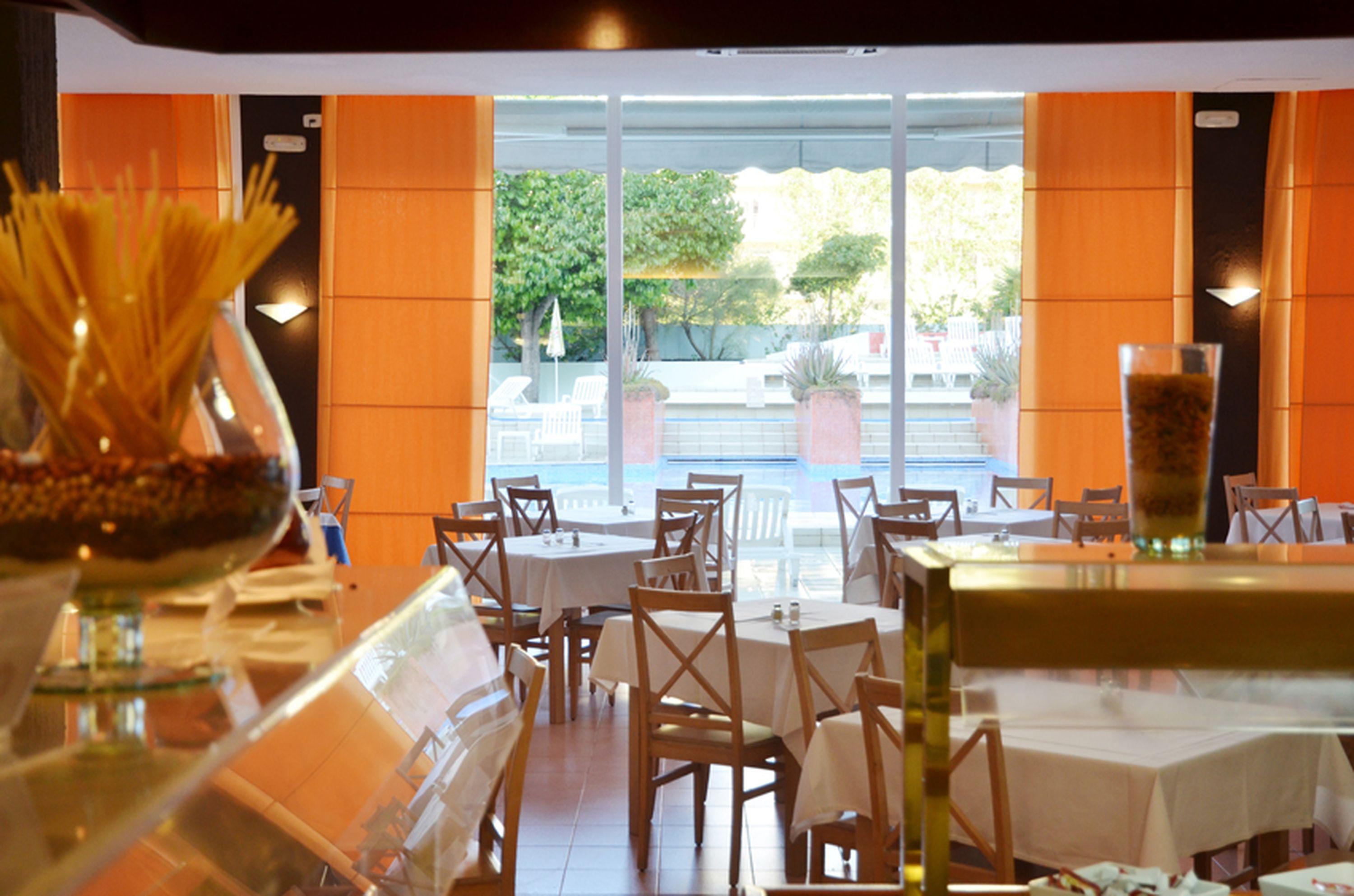 Azuline Hotel Pacific Sant Antoni de Portmany Екстериор снимка