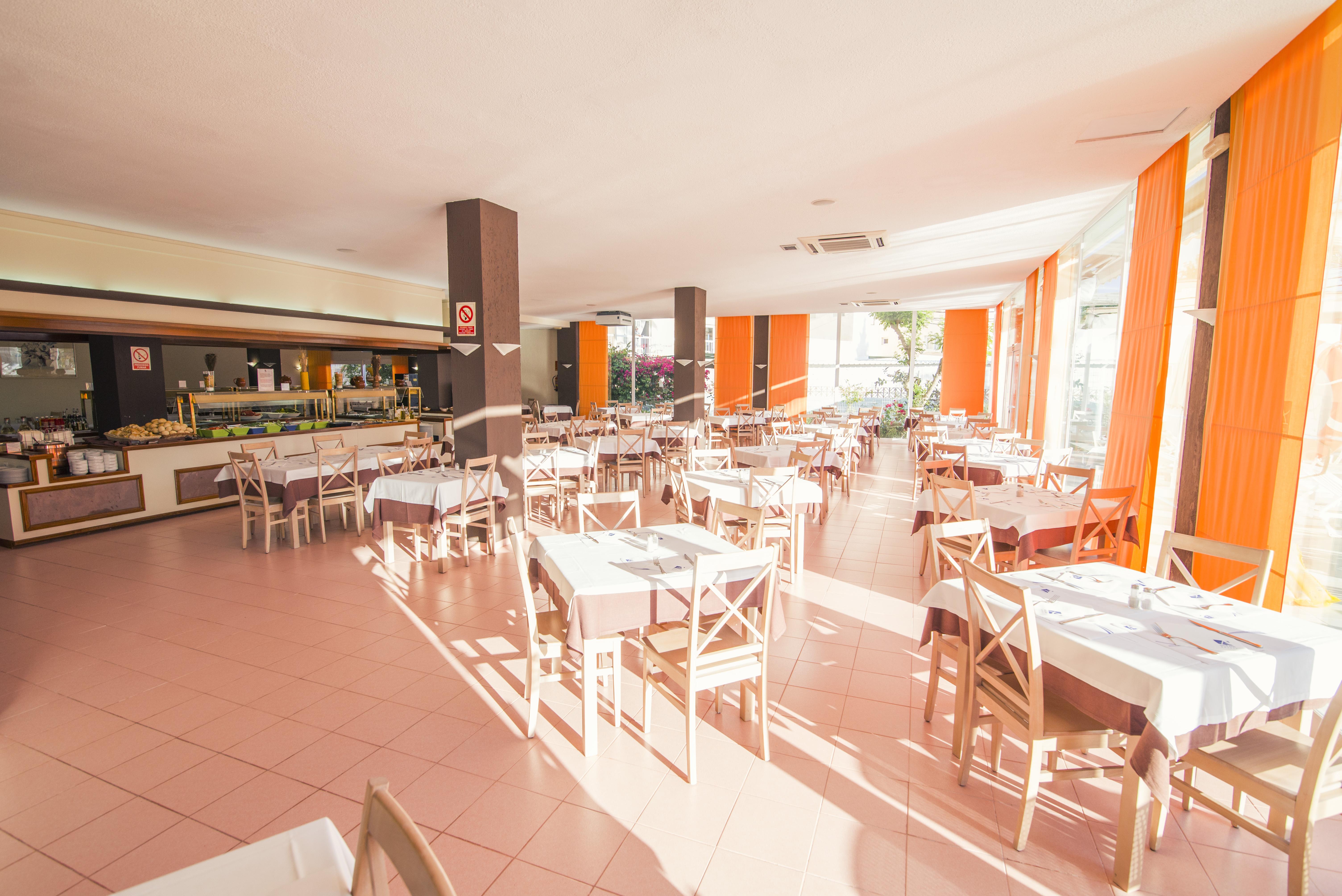 Azuline Hotel Pacific Sant Antoni de Portmany Екстериор снимка