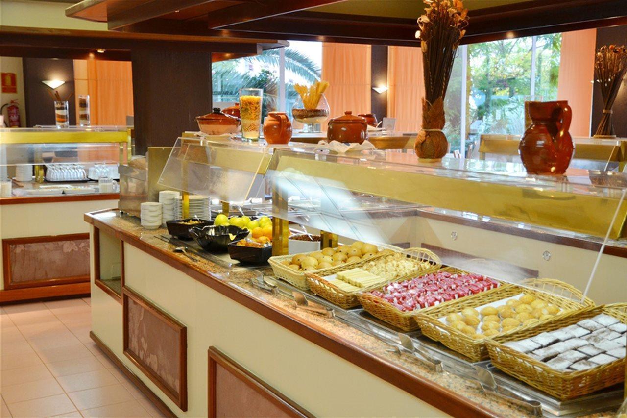 Azuline Hotel Pacific Sant Antoni de Portmany Екстериор снимка