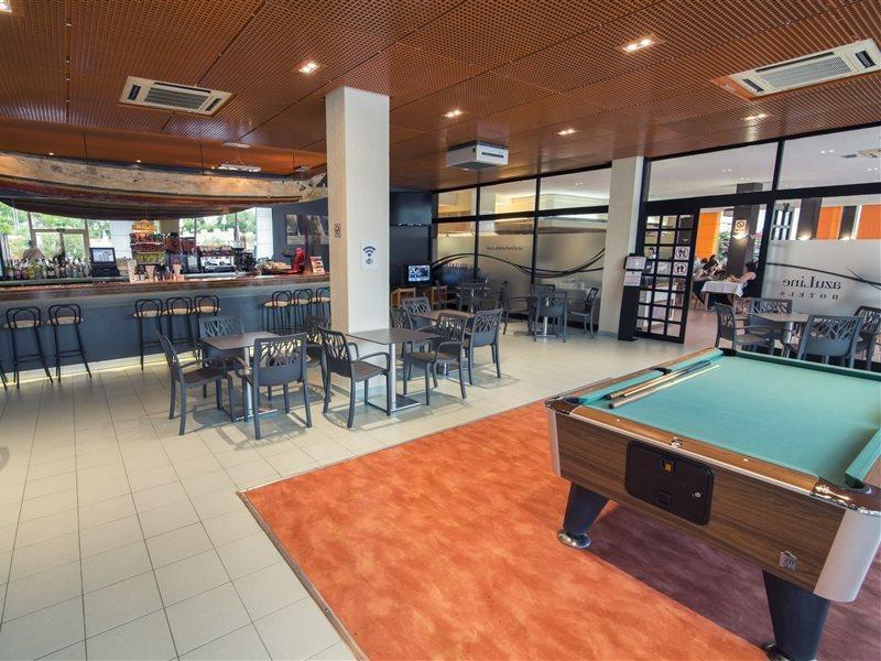 Azuline Hotel Pacific Sant Antoni de Portmany Екстериор снимка